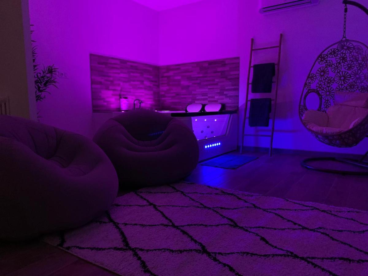 Cosy Jacuzzy Luxe Gare De